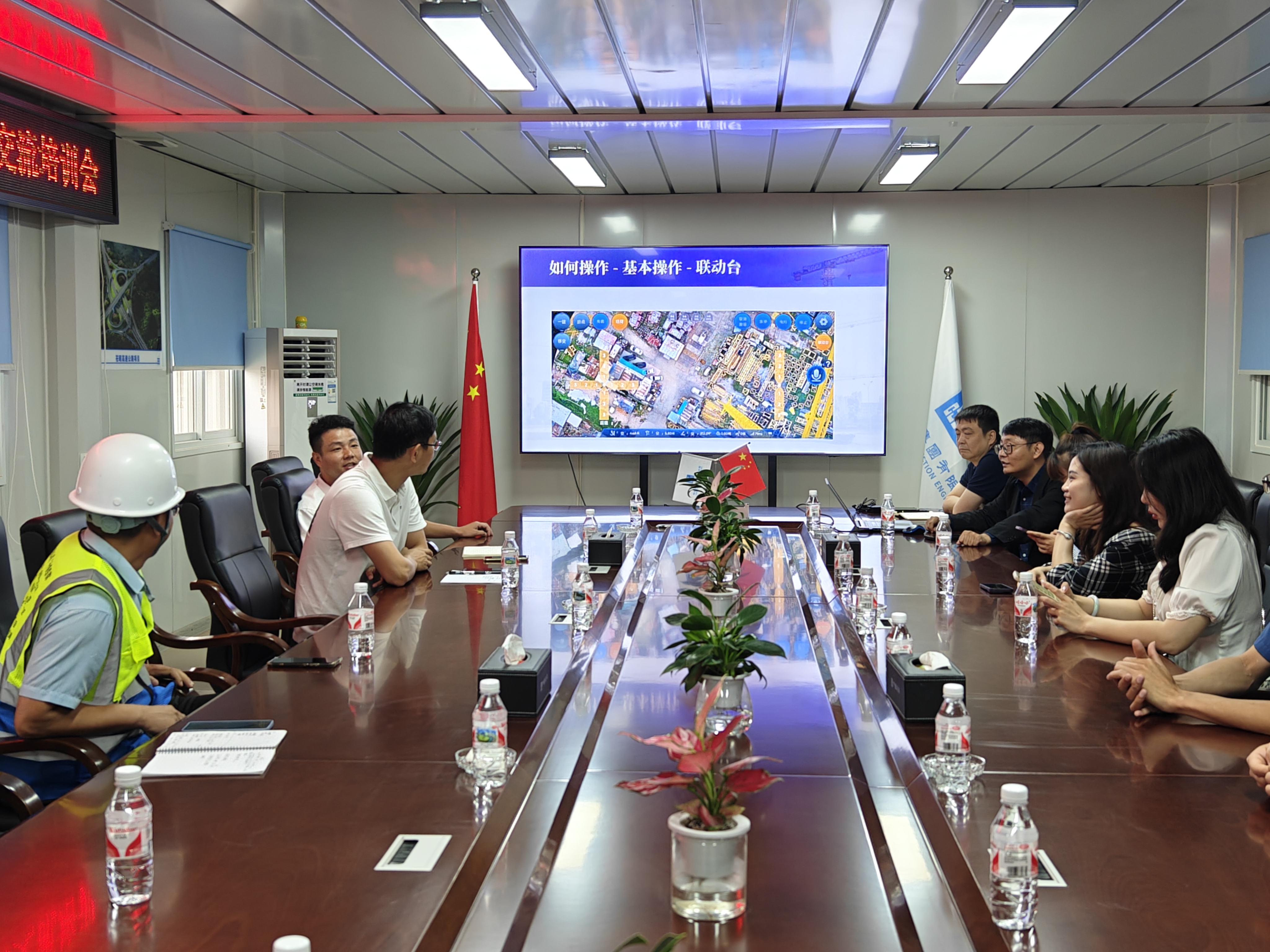 騰暉科技助力中建二局首臺(tái)無人塔吊在南寧機(jī)場(chǎng)項(xiàng)目成功應(yīng)用